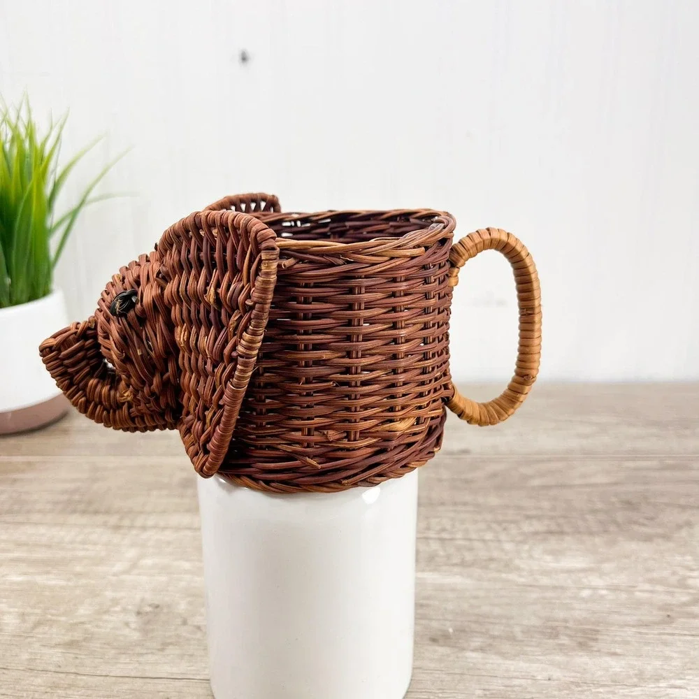 N/A vintage wicker
